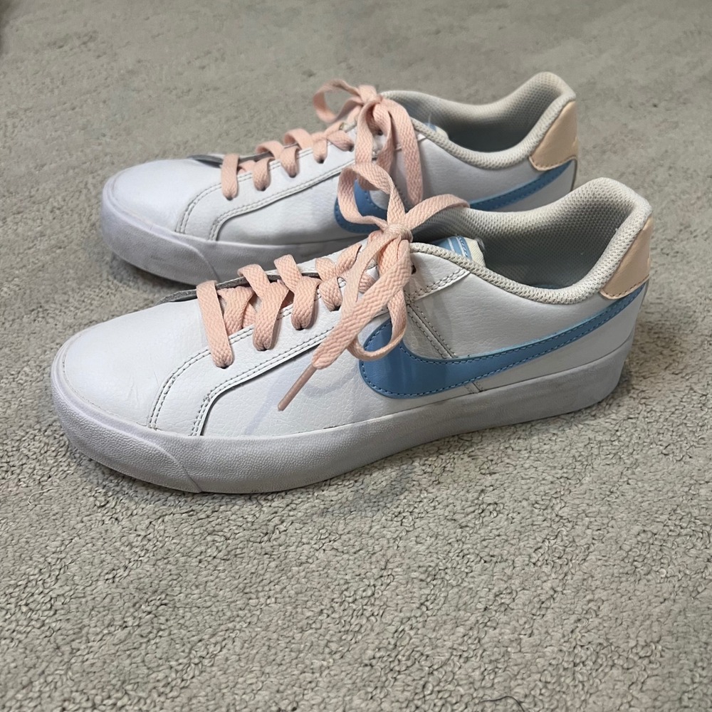 Nike Court‎ Royale Vintage Premium Tennis Shoes Leather Low Top Size 7